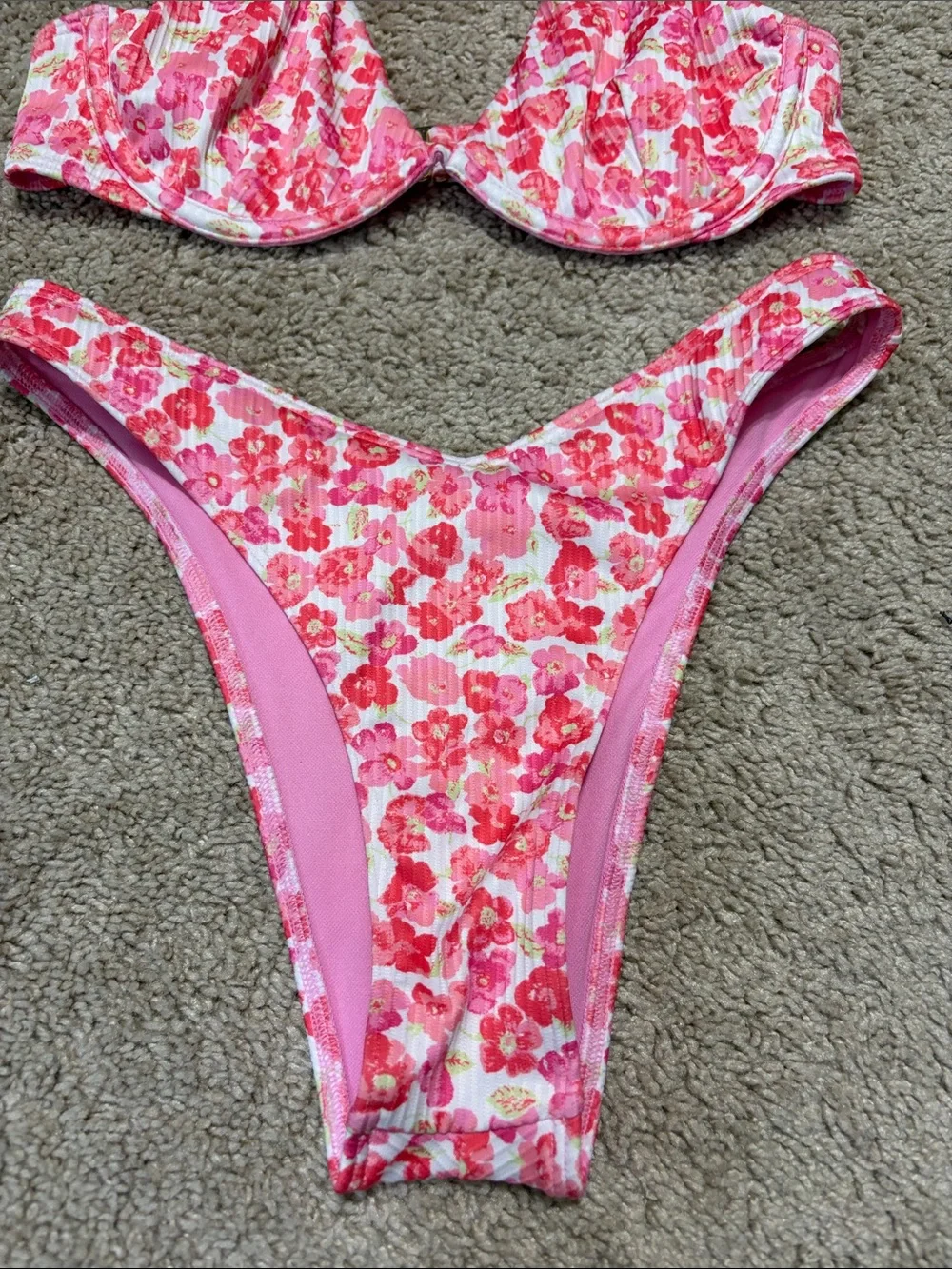 Hollister Cheekiest Bikini Set Pink Floral Pattern Small /XS
